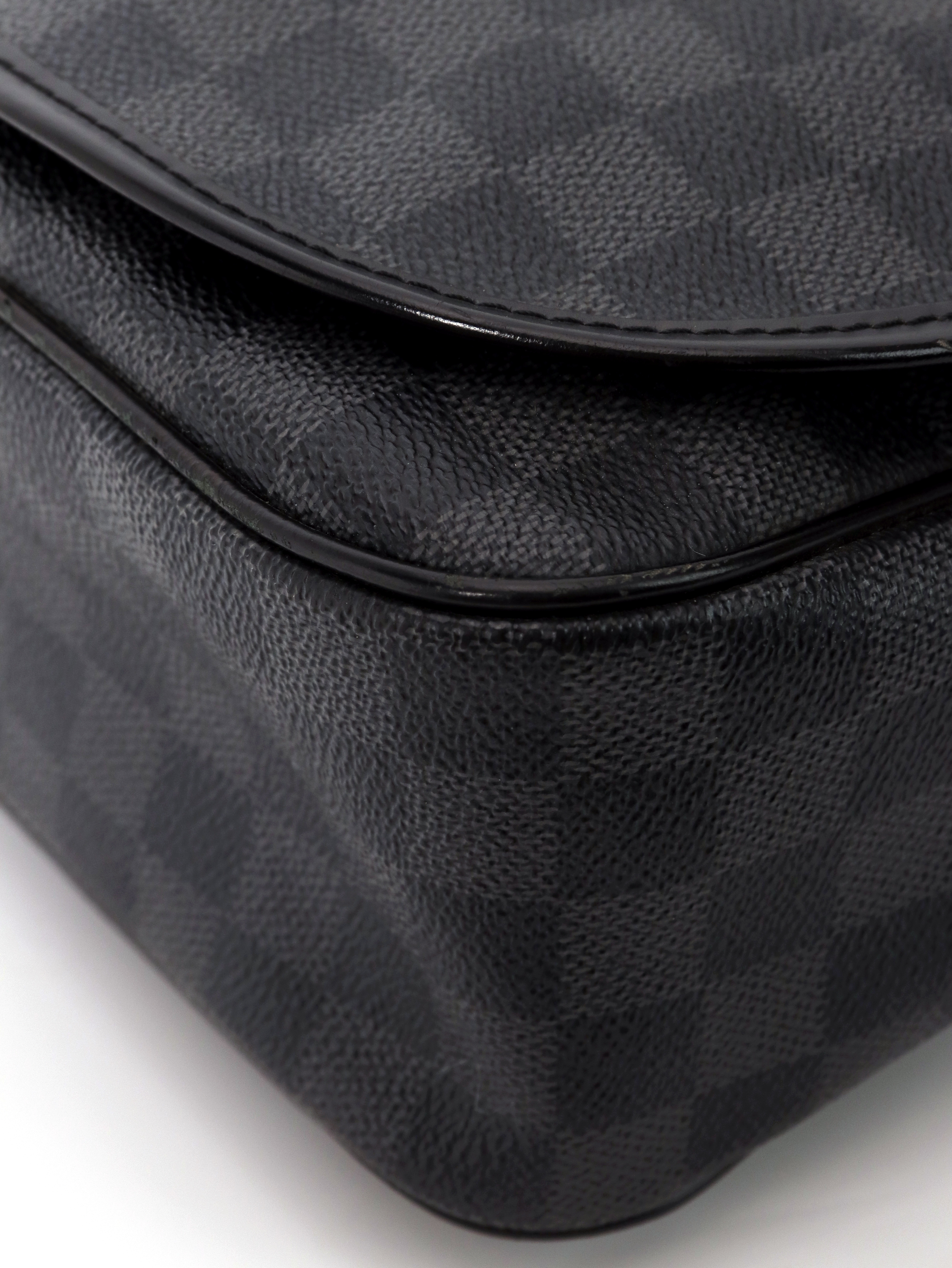 Louis Vuitton  photo 7