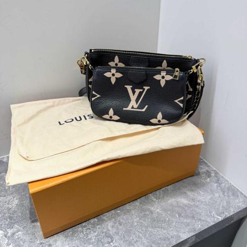 Louis Vuitton Bicolor Monogram Empreinte Giant Multi Pochette Accessoires