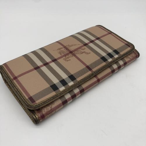 Burberry Haymarket Check Leather Bi-Fold Wallet photo 3