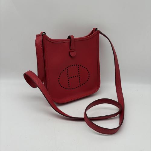 Hermès Red Evelyne Crossbody Bag photo 5