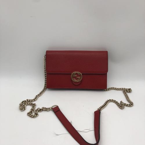 Gucci Red Leather Interlocking G Wallet On Chain