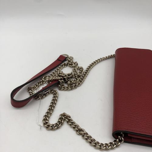 Gucci Red Leather Interlocking G Wallet On Chain photo 8