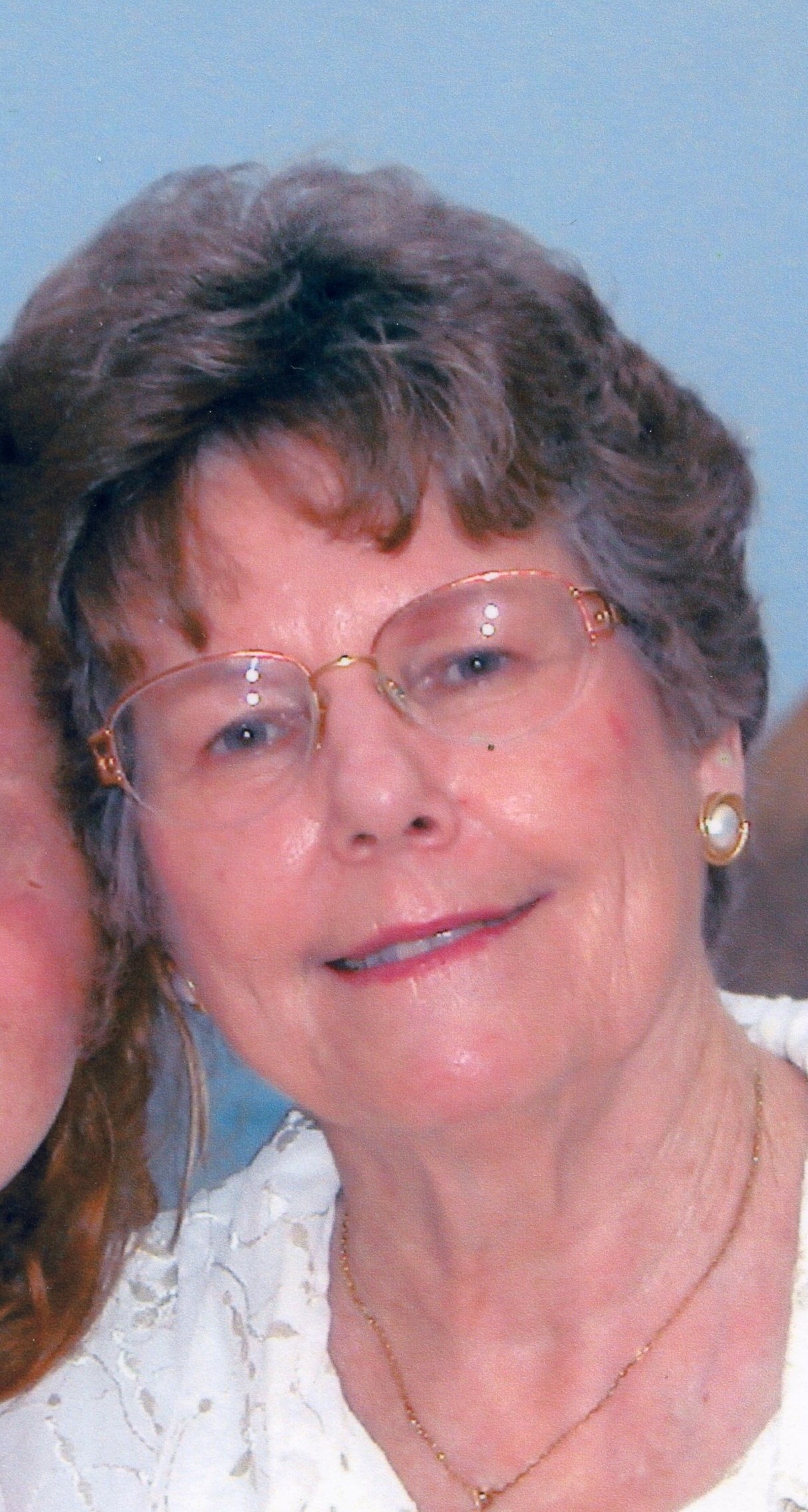 This online memorial is dedicated to Carolyn Greene Meadows. It is a