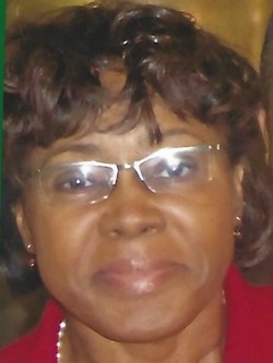 Carolyn_Pauley