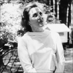 Dr. Angelyn_Coupounas