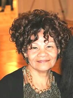 Gloria_Holmes