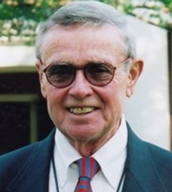 Harold_Williams