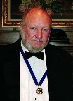 Julian T._Jenkins