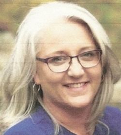 Laura_Moore