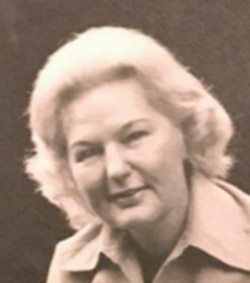 Mary_DeMoss