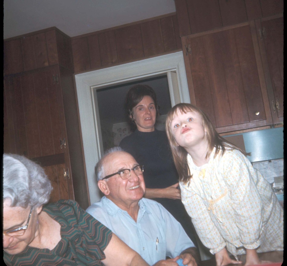 This online memorial is dedicated to Phyllis M. Perkins. It is a place