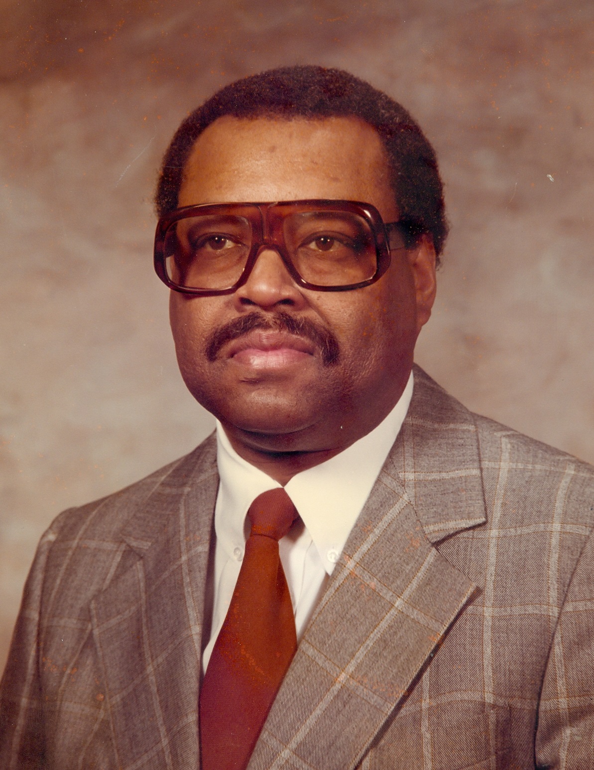 This online memorial is dedicated to Robert Whitaker. It is a place to