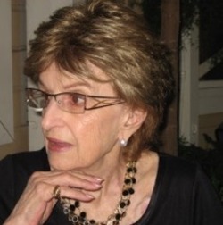 Sophia_Paris