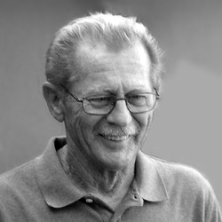 Thomas S._Wills, Sr.