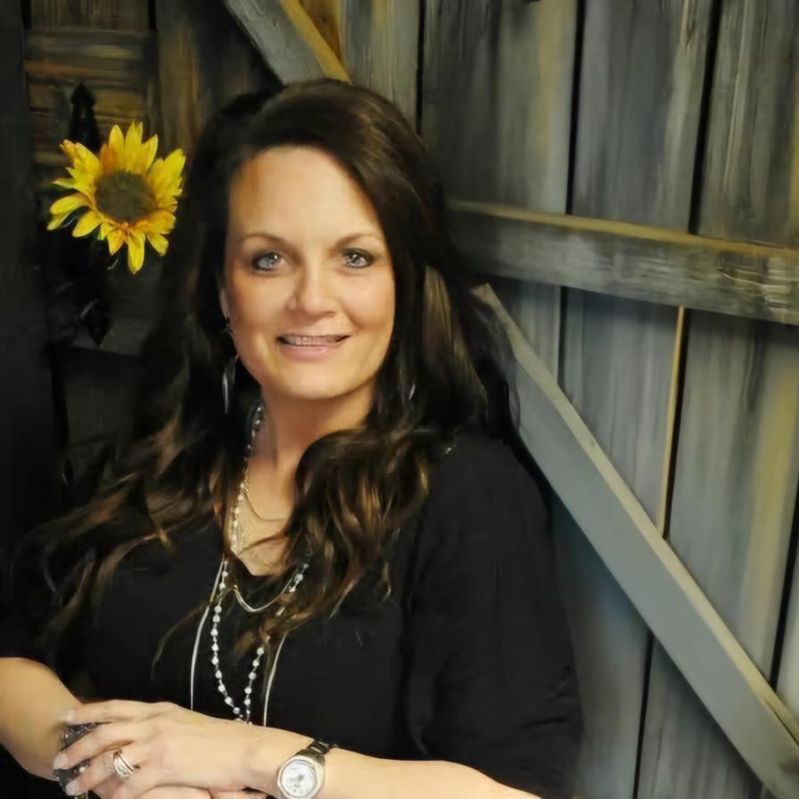 Tammie L. Lee Obituary - Visitation &amp; Funeral Information