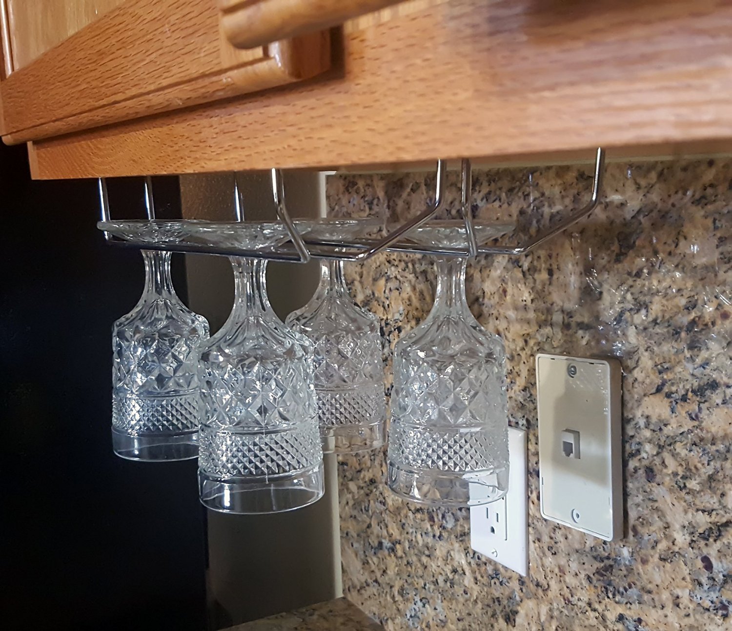 Top Twelve’s Under Wine Glass Rack Makes Suitable Housewarming Gift