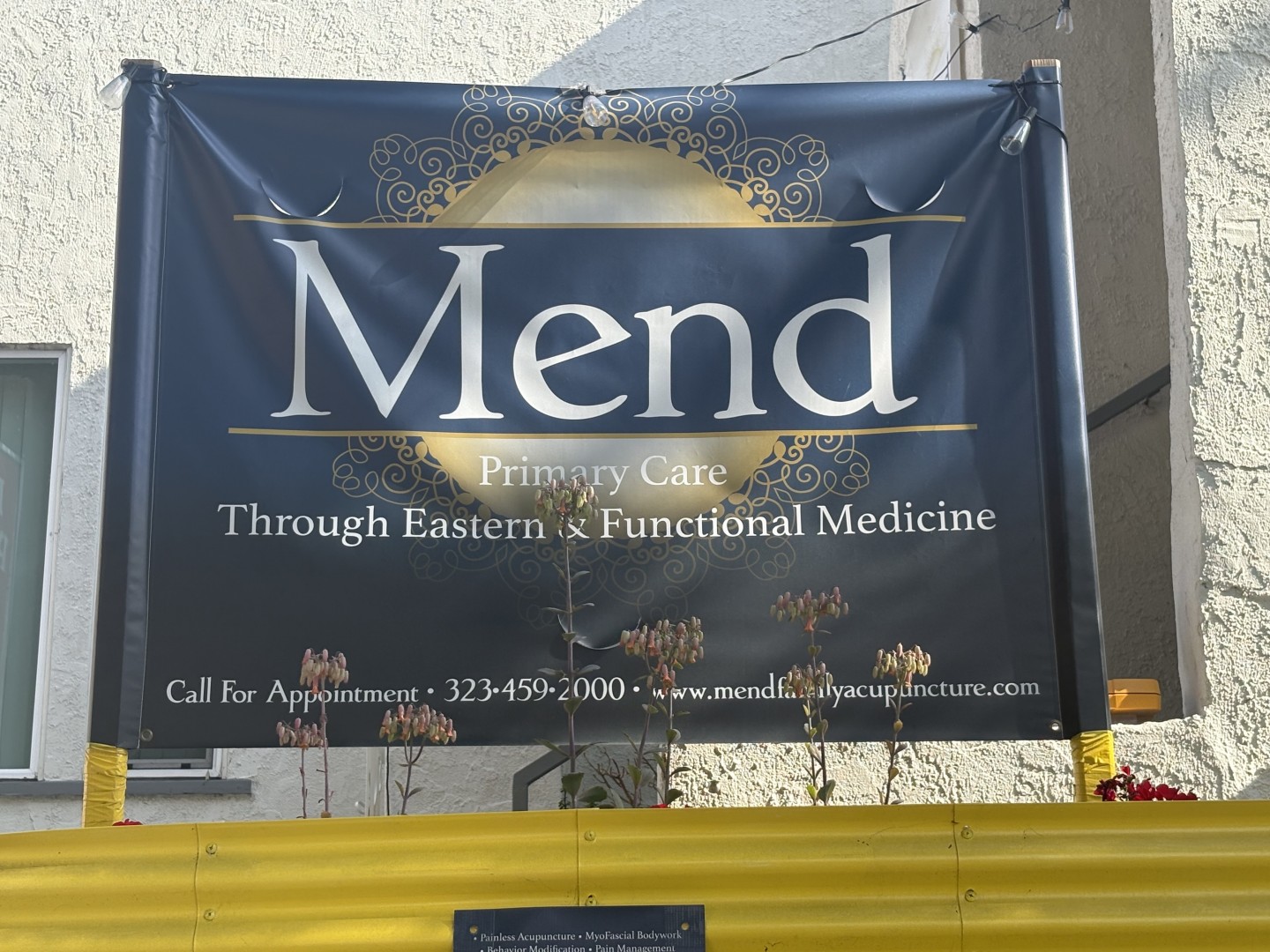 Location of Mend Family Acupuncture in Los Feliz at 2016 Hillhurst Ave, Los Angeles, CA 90027