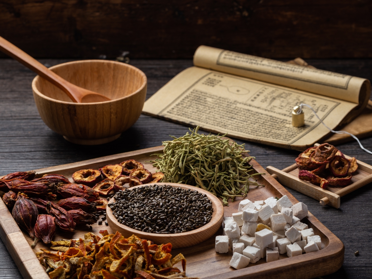 Dr. David Dung Phan offers Acupuncture, Herbal Medicine, Pain Management in Huntington Beach, California