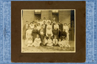 Unknown Evansville,Indiana Family 2