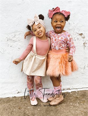 Issue 41 - Audrey & Lennox Fluffy Co. Exclusive