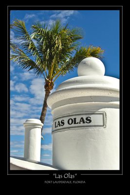 Las Olas Poster