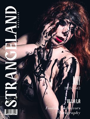 ISSUE 8 ULLA LA COVER