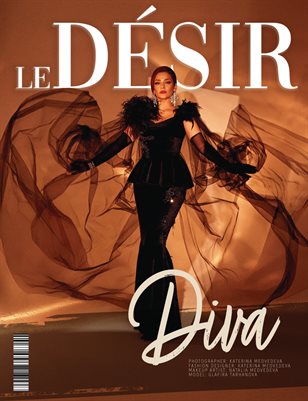  9_OCTOB_LE_DESIR___Halloween___GLAMOUR_ISSUE1