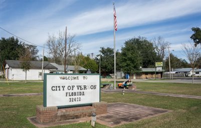 Vernon, Fl. by Otis Ike