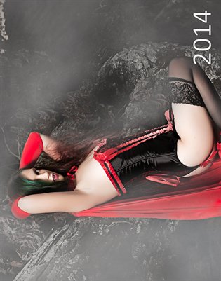 Calendar: Jil Shows Some Skin 2014