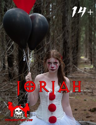 Jorjah - Petite Aussie Redhead Teen with Freckles Cosplays as Pennywise from IT and Wants to Float with You