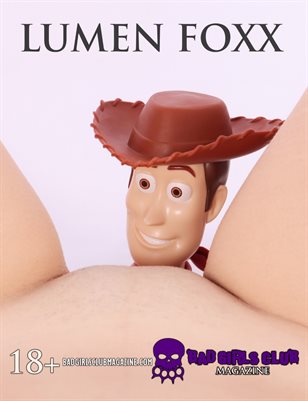 Lumen Foxx - Busty Babe Gets Visited by Woody Who Came to Play as Her New Friend