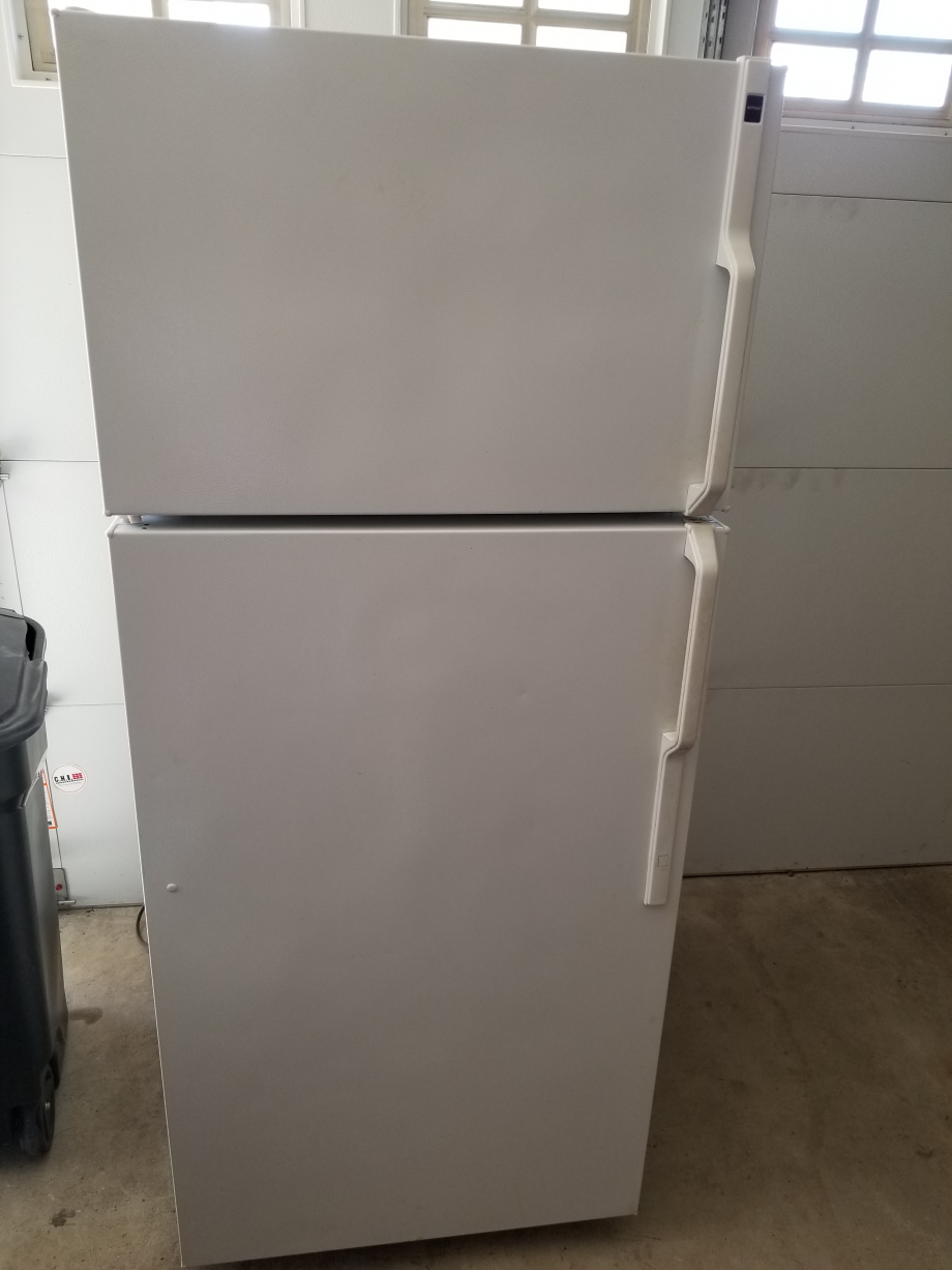 [ 50] HOTPOINT( GE ) 18 CU FT 냉장고 HeyKorean '사고팔기' 전 세계 중고장터