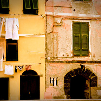 Italy Windows 11x16.5