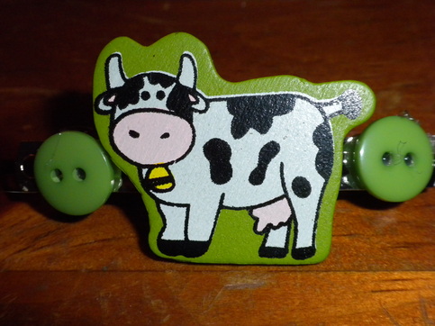Mr. Moo hair clip