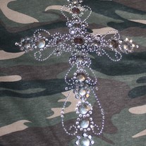 Camo_cross_crop_medium