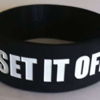 Sio_bracelet_black_front_medium