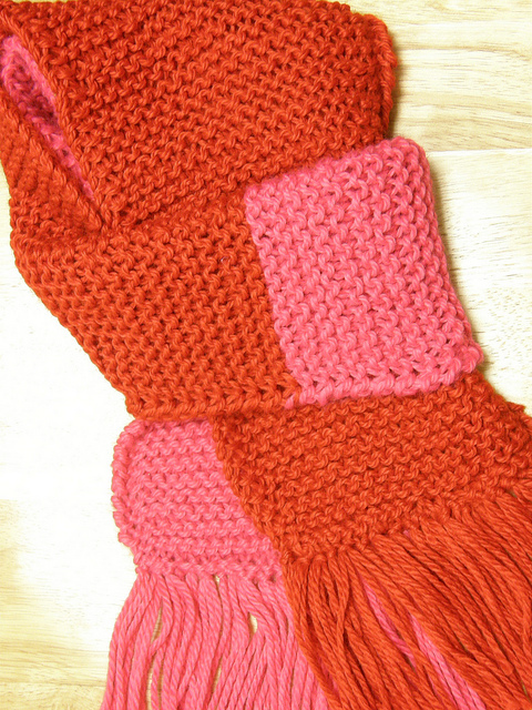 Bi-color Hand-knit Scarf
