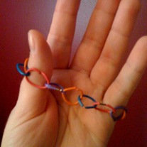 Paperclip_bracelet_medium