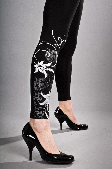 Damask Floral Tights