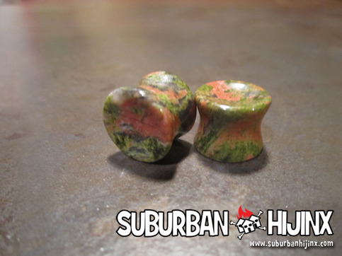 Unikite Stone Saddle Plug