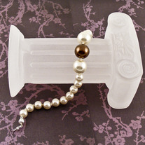 Knotted Pearls Bracelet