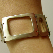Urbana: Articulated Silver Bracelet