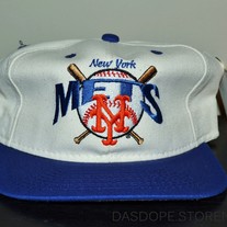 Hats_mets_medium