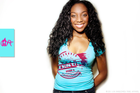 Gabby_tj_0-blue_large