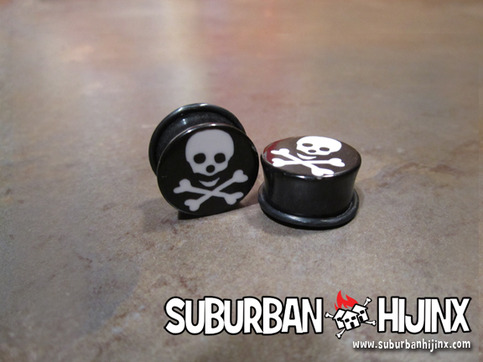 Skull 'n' Bones Single Flare Plug (Black)
