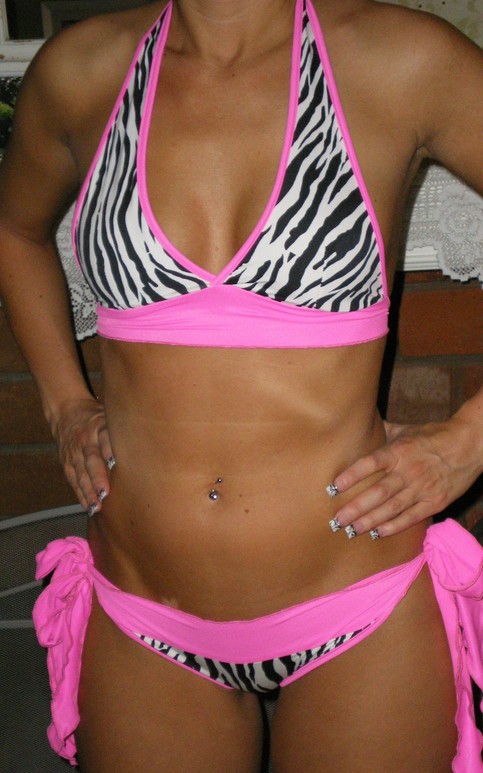 Bikini_zebra_hot_pink_blueorchid_large