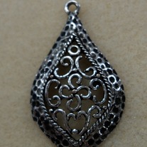 Pendant ~ Drop