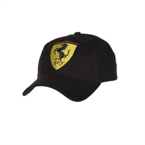 Ferrari_black_classic_shield_hat_medium