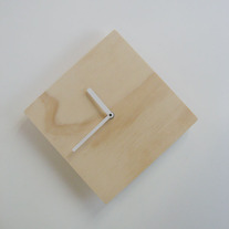 Diamondplyclock_medium