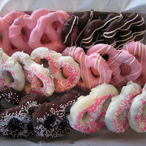 Chocolate_covered_pretzels_medium